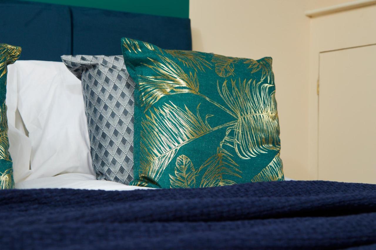 Exquisite Cambridge Abode - Sleeps 6 - Parking Apartment Ngoại thất bức ảnh